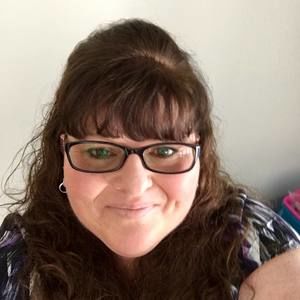 Meet your Posher, Becky